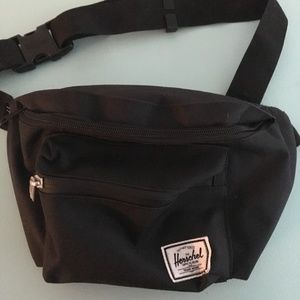 Herschel fanny pack, EUC